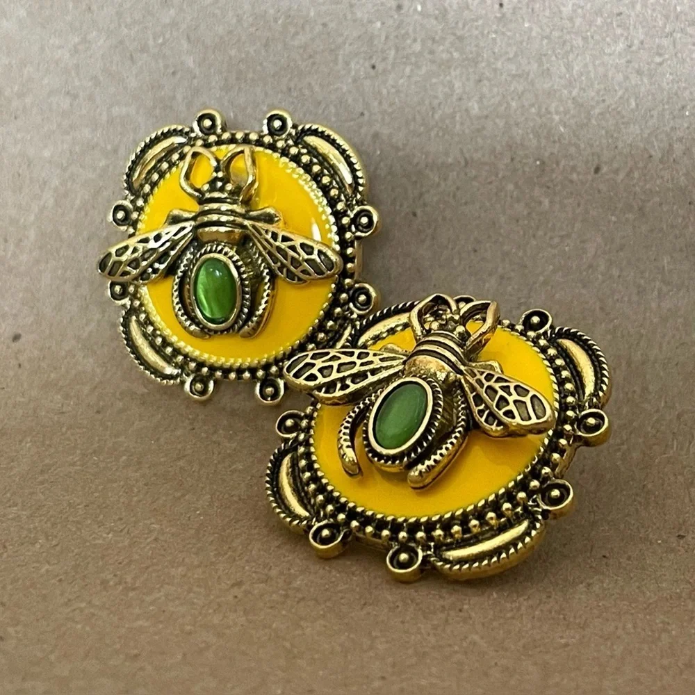 ✨Anthropologie Apis Bee Earrings